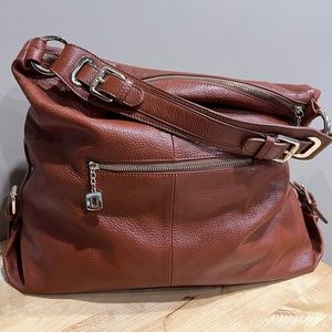 Italian leather shoulder bag